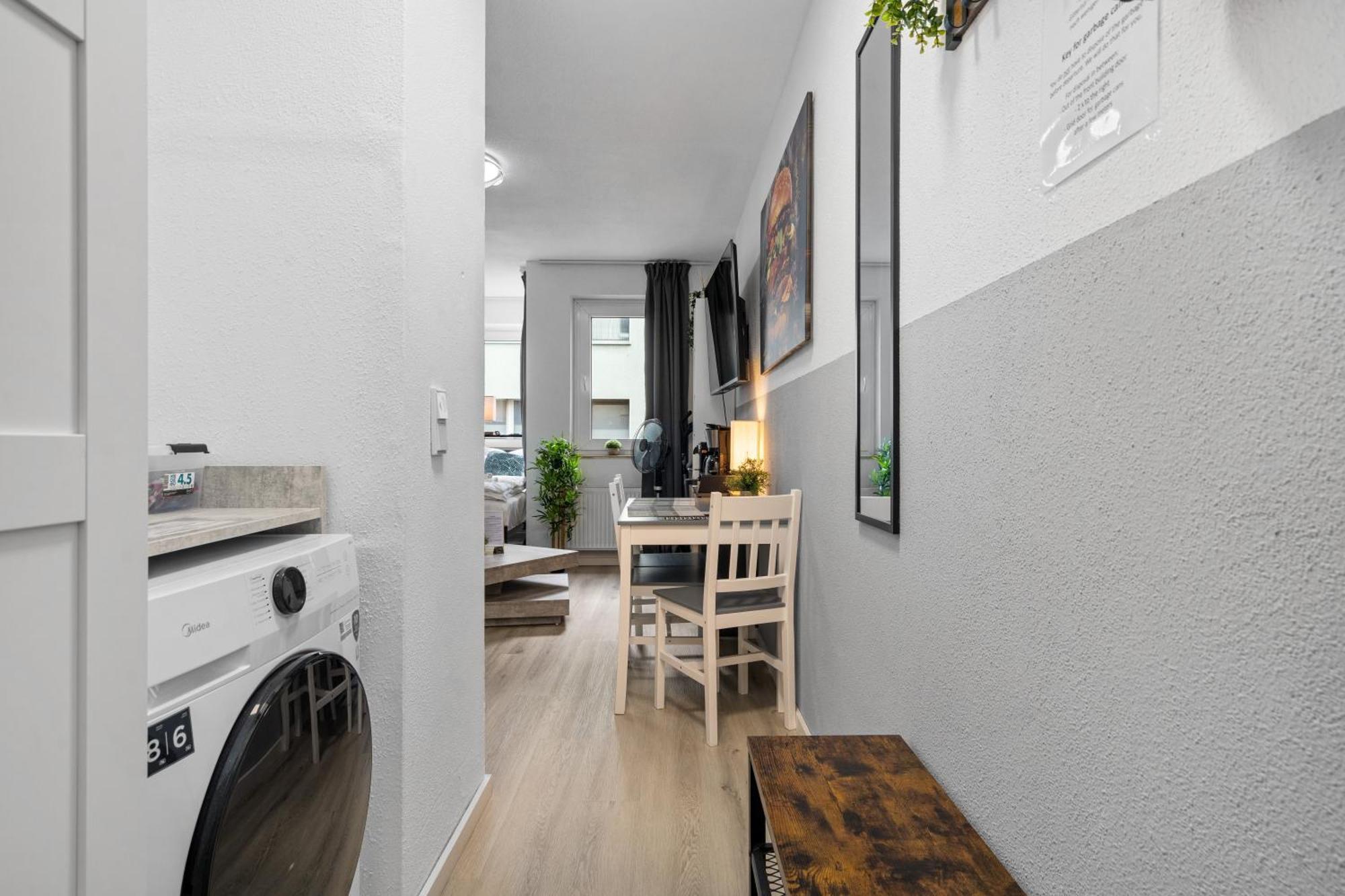 Messe, Monteure, Budget - Einfache Komfortable 2 Personen Wohnung Duisburg Buitenkant foto