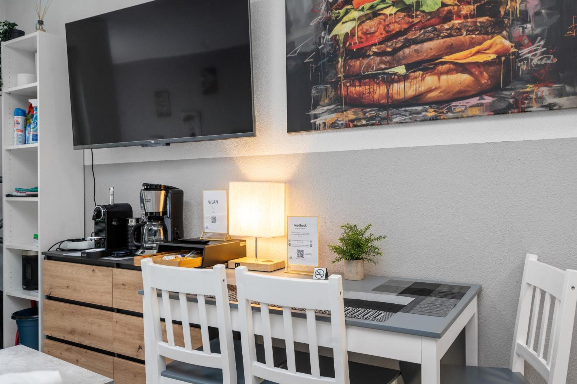 Messe, Monteure, Budget - Einfache Komfortable 2 Personen Wohnung Duisburg Buitenkant foto